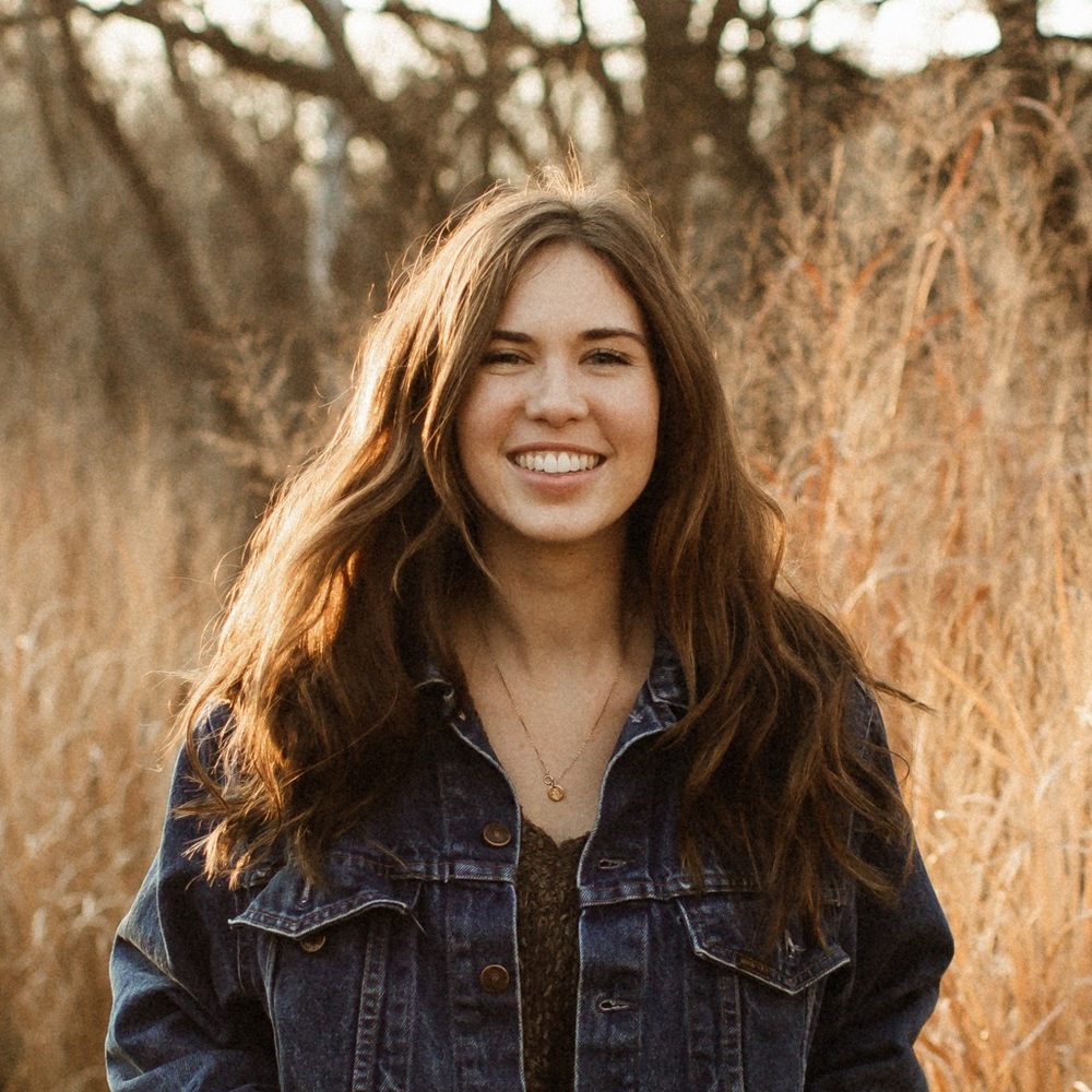 Meet your Posher, Carly